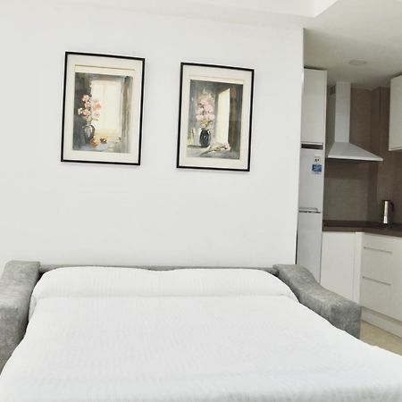 Apartamento Adriana. Centrico, A 50M De La Playa. Фуeнхирола Екстериор снимка