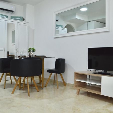Apartamento Adriana. Centrico, A 50M De La Playa. Фуeнхирола Екстериор снимка