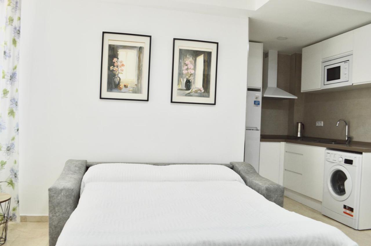 Apartamento Adriana. Centrico, A 50M De La Playa. Фуeнхирола Екстериор снимка