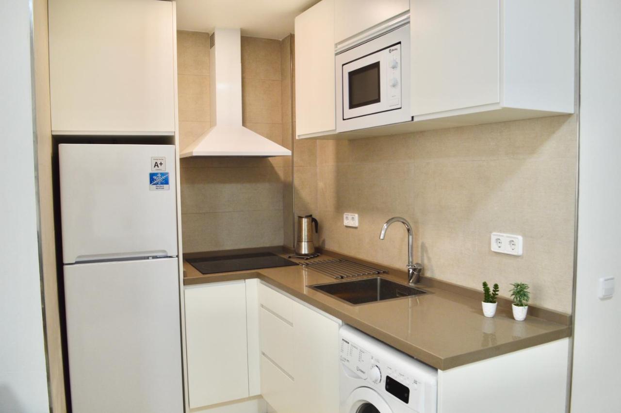 Apartamento Adriana. Centrico, A 50M De La Playa. Фуeнхирола Екстериор снимка