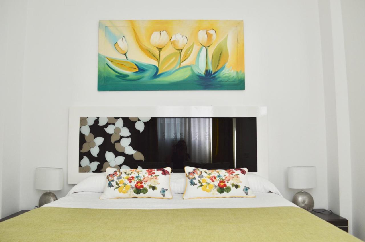 Apartamento Adriana. Centrico, A 50M De La Playa. Фуeнхирола Екстериор снимка