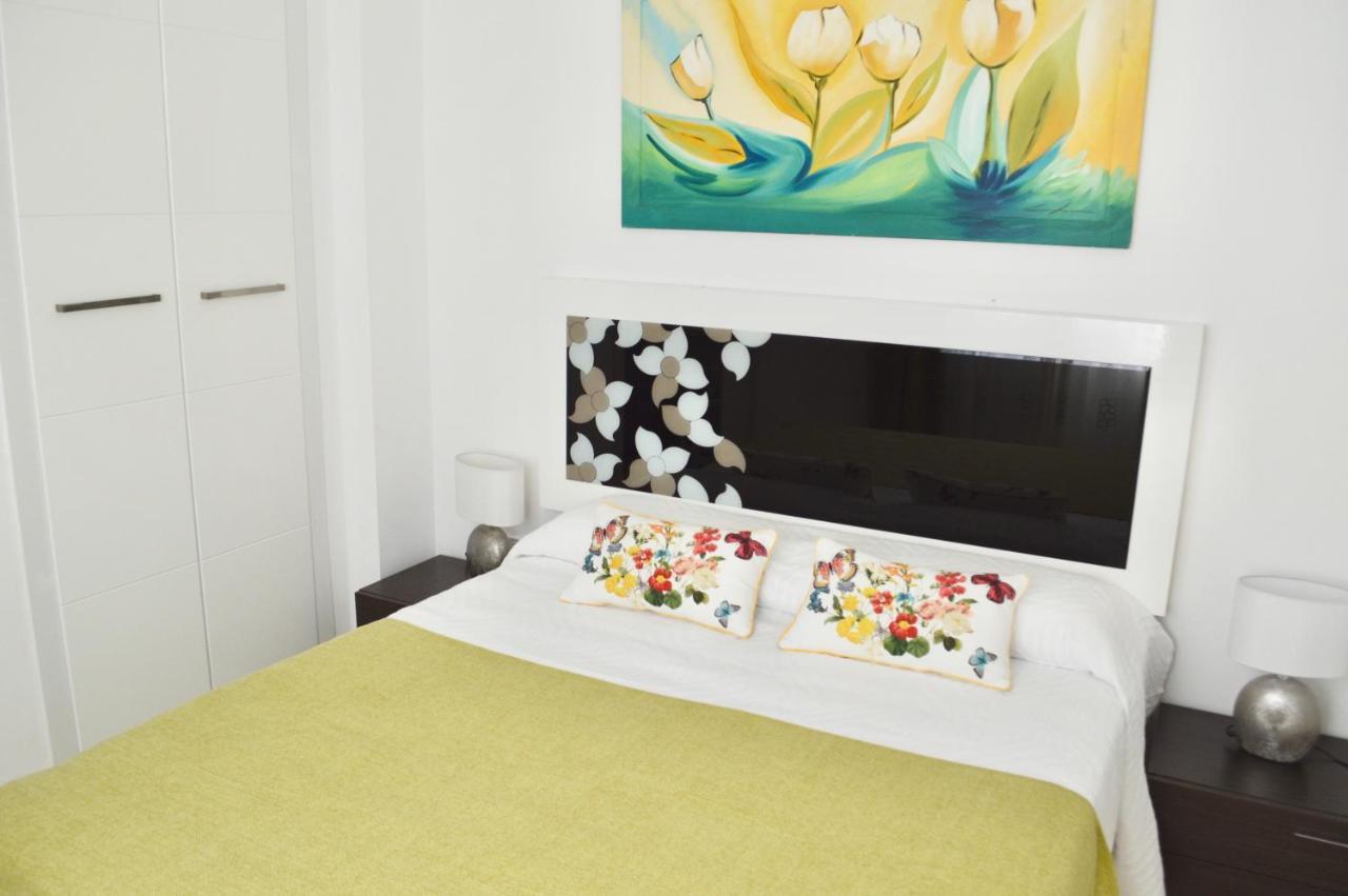 Apartamento Adriana. Centrico, A 50M De La Playa. Фуeнхирола Екстериор снимка